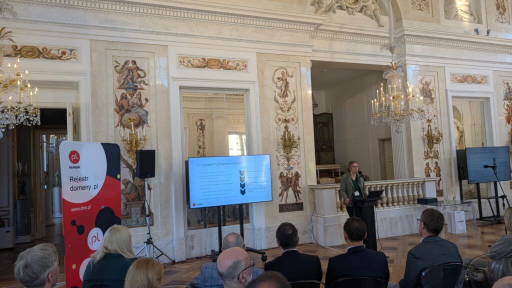 WhatsApp Image 2026 04 22 at 19.00.418